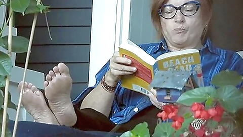 Jackpot Mature Candid Soles- 3 Preview Clip