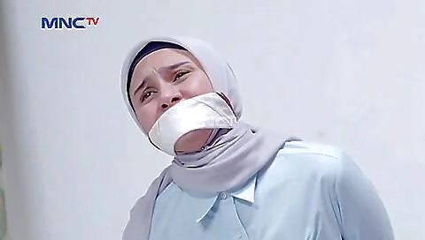 Zee Zee Shahab Otm Gagged Zee Zee Shahab Otm Gagged